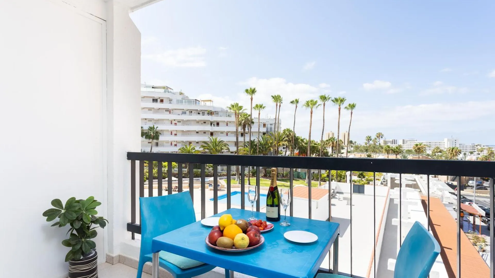 Cosy Apartment Near The Sea In Las Americas Playa de las Americas  0*, Playa de las Americas (Tenerife) Spagna
